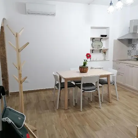 Holiday home La Casetta Di Noemi Syracuse